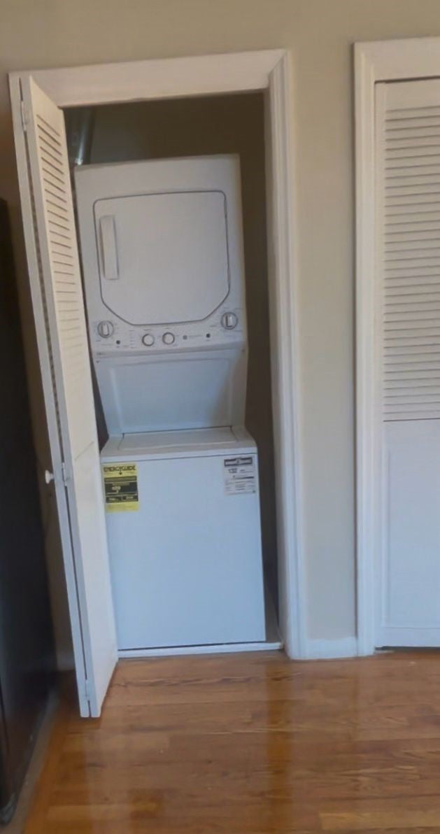 ROOM AVAILABLE WITH PRIVATE BATHROOM IN JERSEY CITY – QUIET AND FAMILY-FRIENDLY ENVIRONMENT