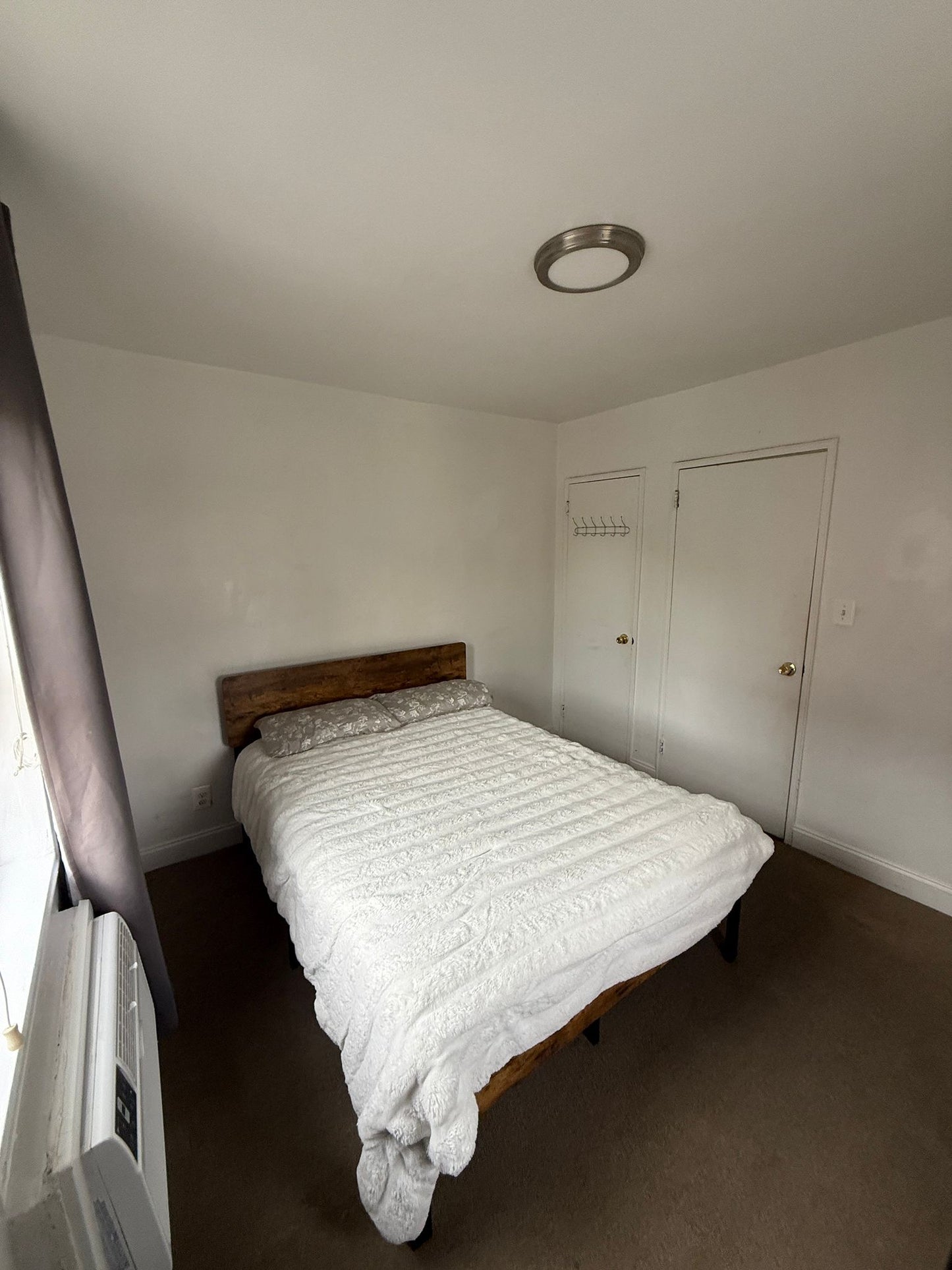 Habitación privada en queens Elmhurst , cerca del tren 7