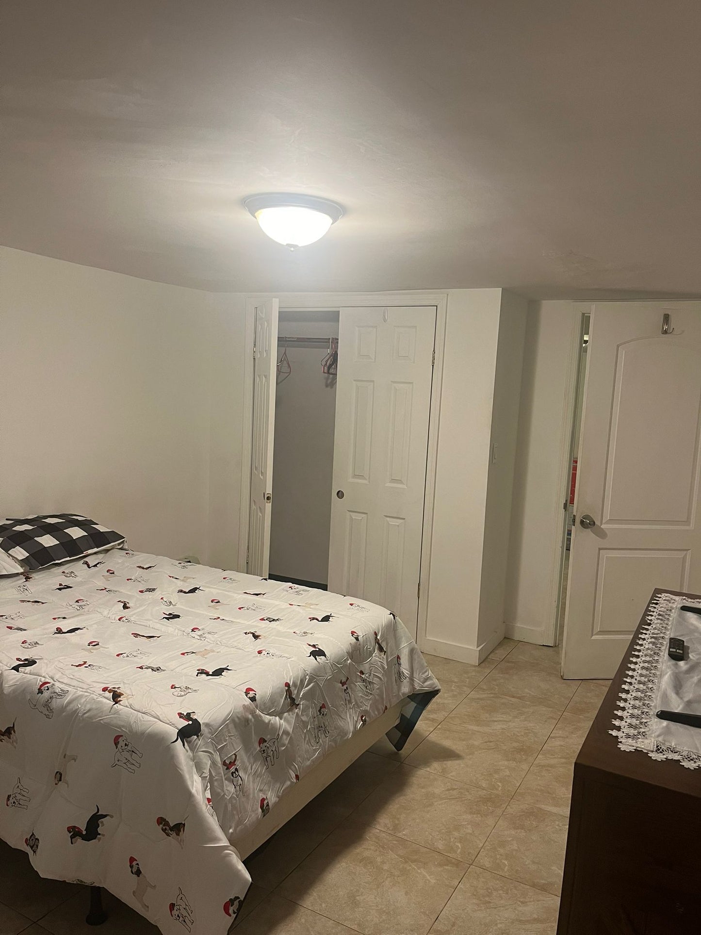 Se renta habitación en East New York!