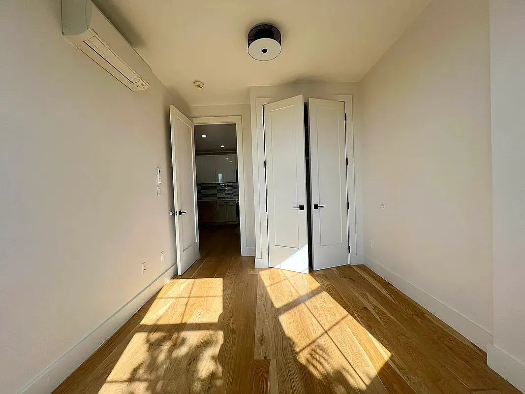 Modern 2-Bedroom, 1-Bath Apartment in Flatbush