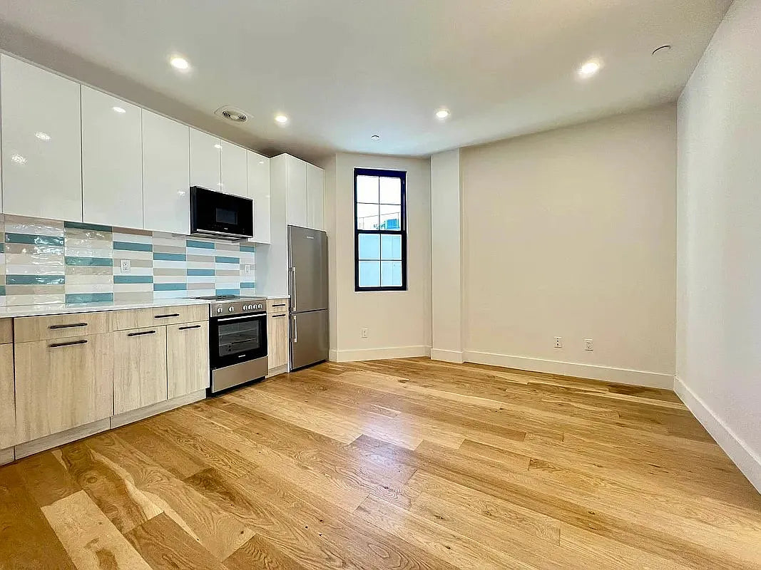 Modern 2-Bedroom, 1-Bath Apartment in Flatbush