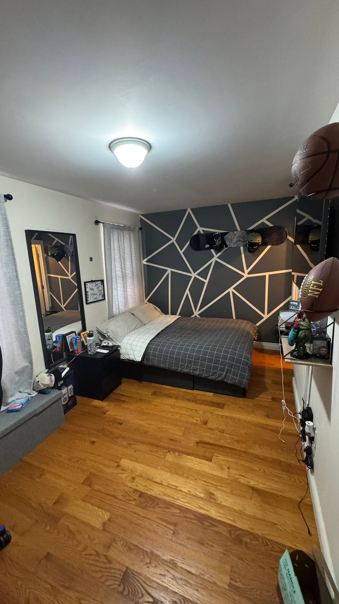 Habitación amplia y acogedora en Middle Village!