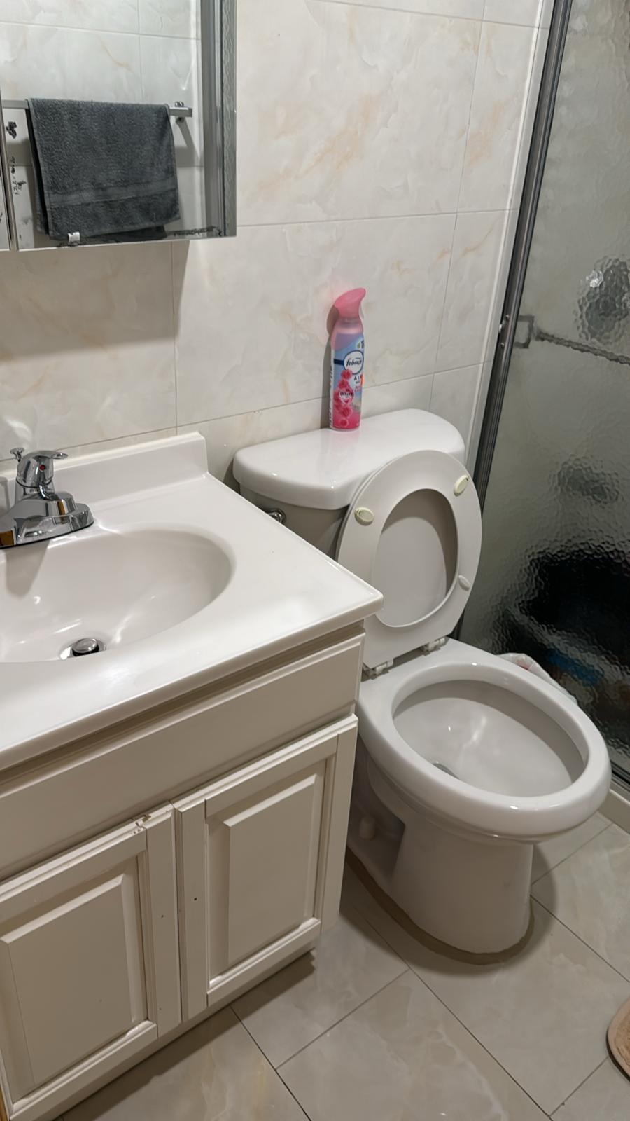 Se renta habitación privada en Maspeth!!