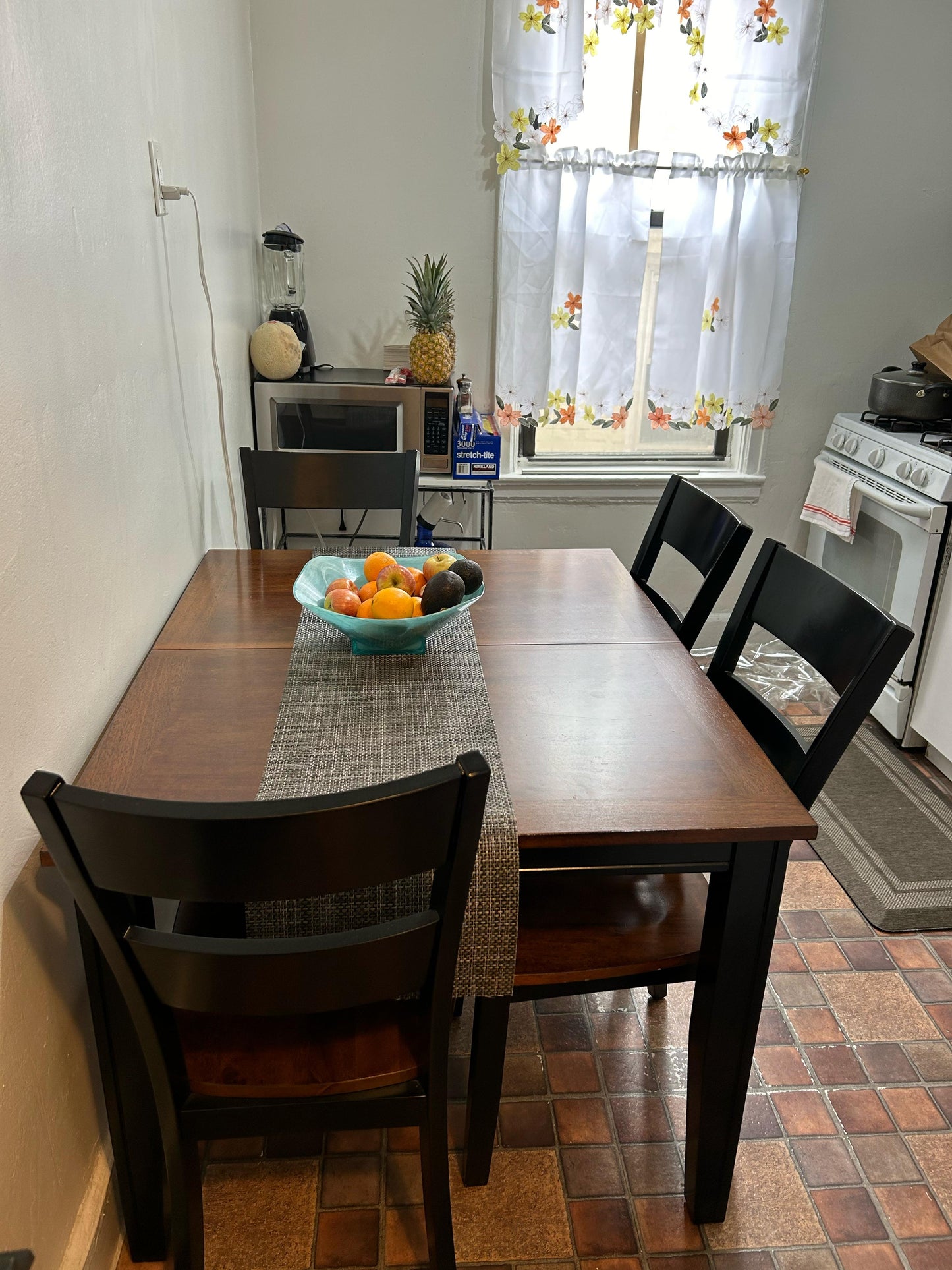 Room for rent in Bronx!