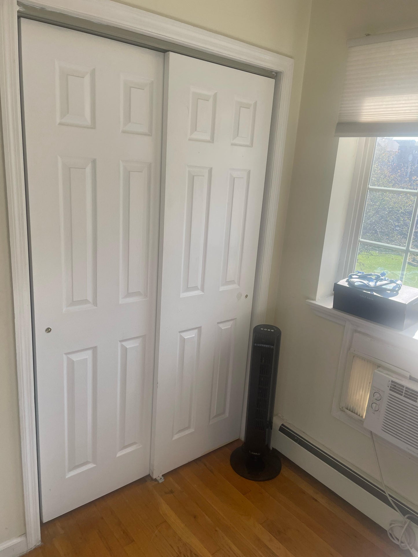 Furnished Room with Private Bathroom in Forest Hills, Queens