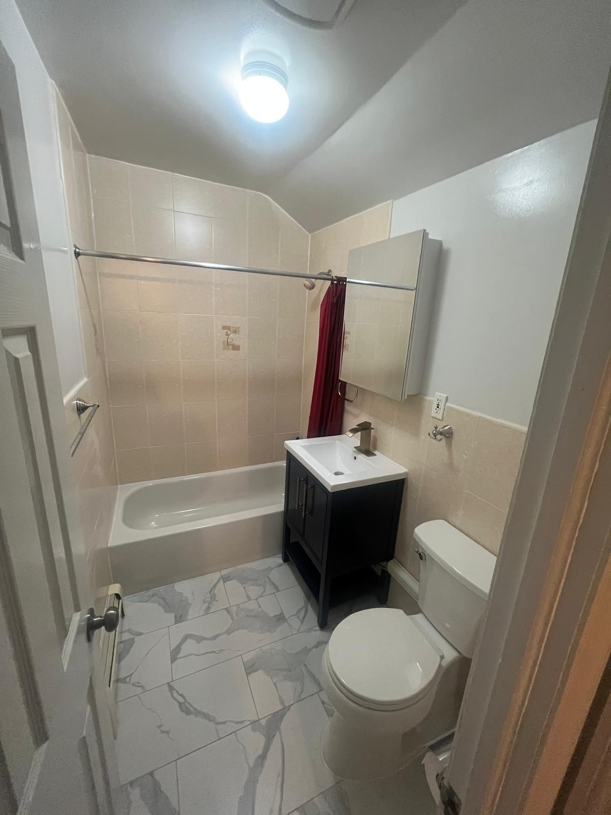 Room for Rent – Maspeth, Queens Available September 1st