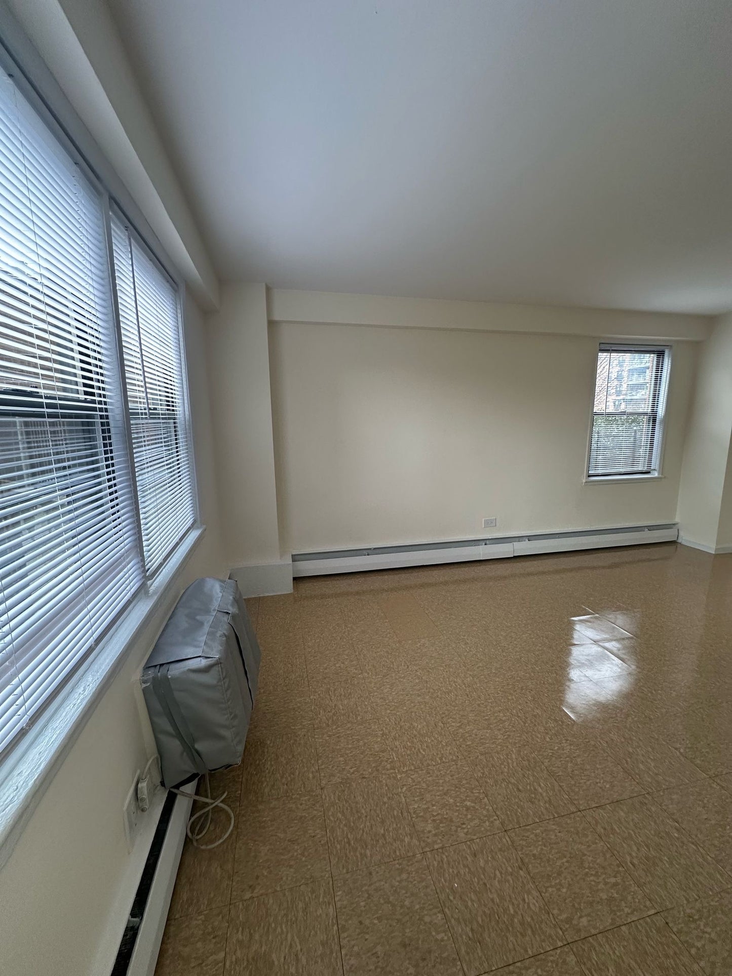 Private Room for Rent in a Gated Community in Corona