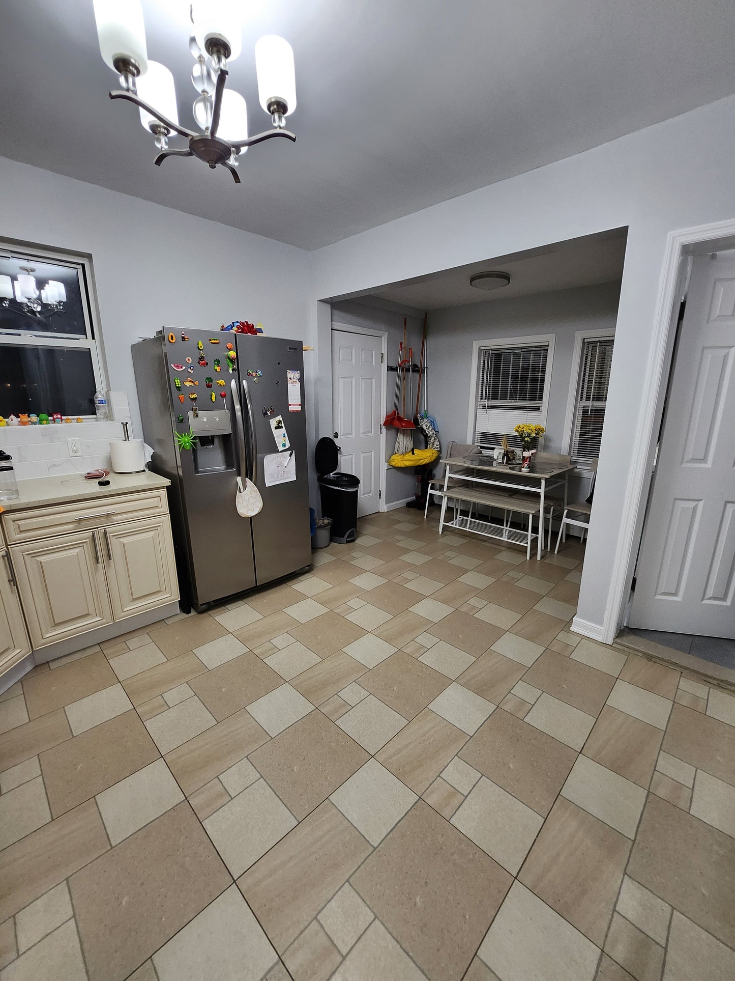 Cozy Room in Single-Family Home – Private Half-Bath ✅