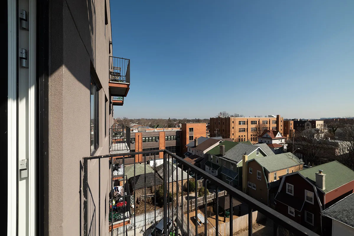 Modern 3-Bedroom, 2-Bath Home in Flatbush