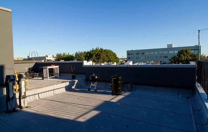 Modern 2-Bedroom, 1-Bathroom Apartment in Crown Heights