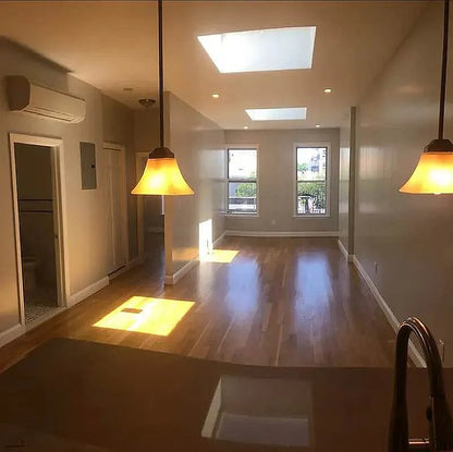 Apartment For Rent in Flatbush