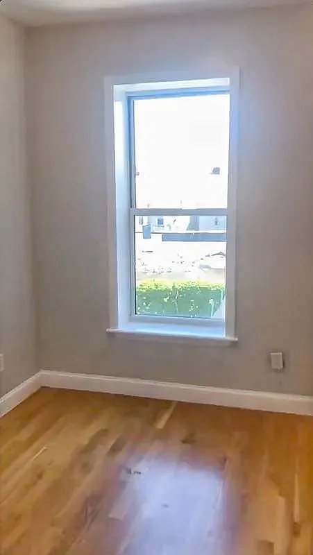 Apartment For Rent in Flatbush