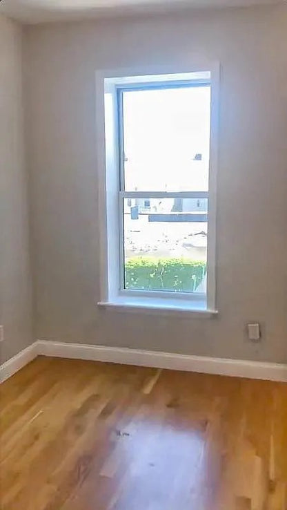 Apartment For Rent in Flatbush