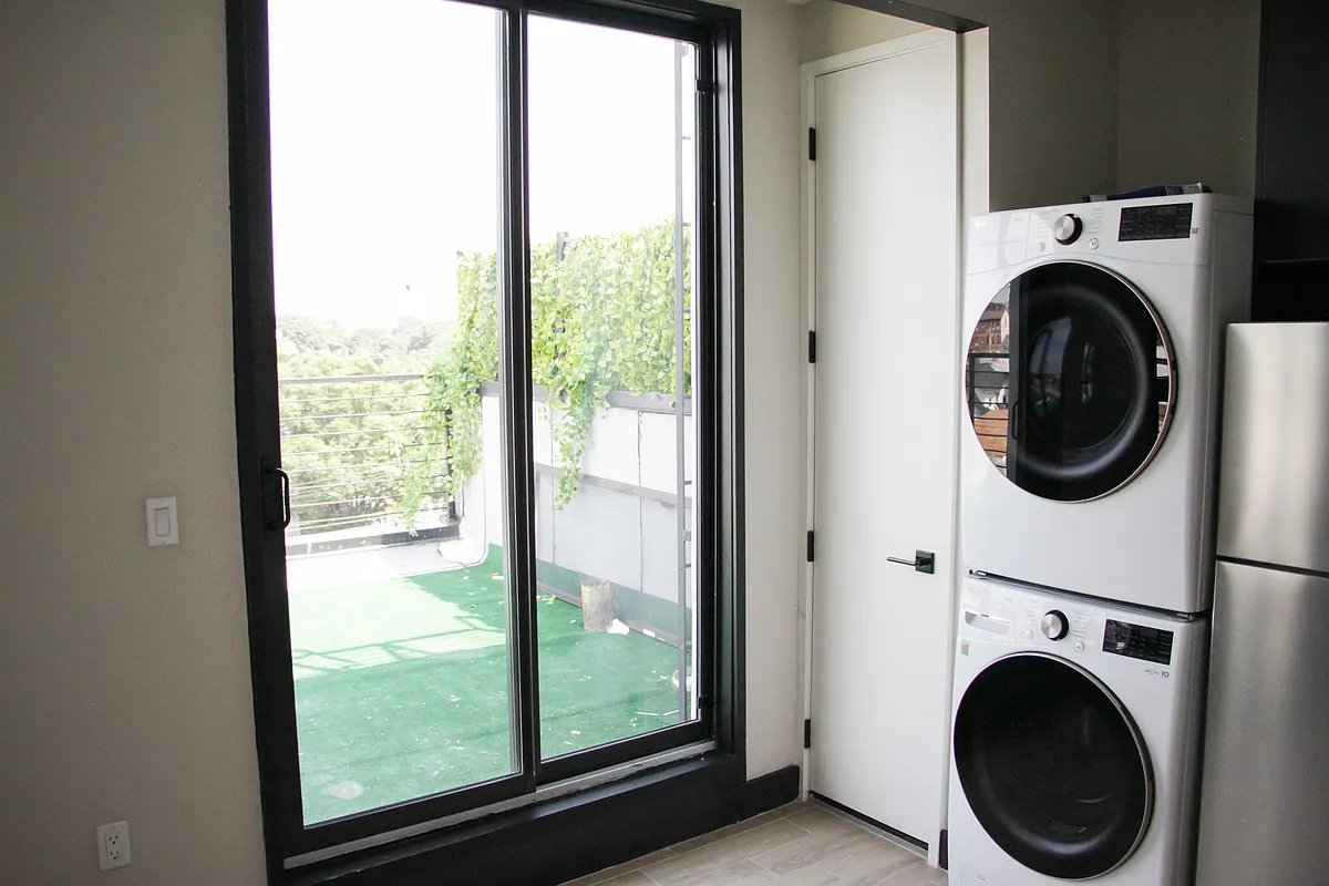 Studio apartment in East Flatbush