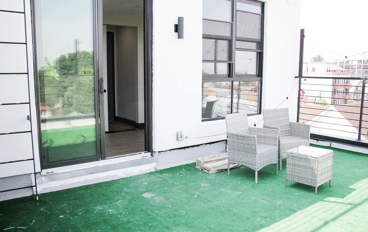 Studio apartment in East Flatbush