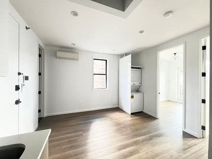 Modern 2-Bedroom, 2-Bath Apartment in Flatbush