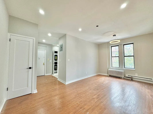 Cozy apartment in Flatbush!