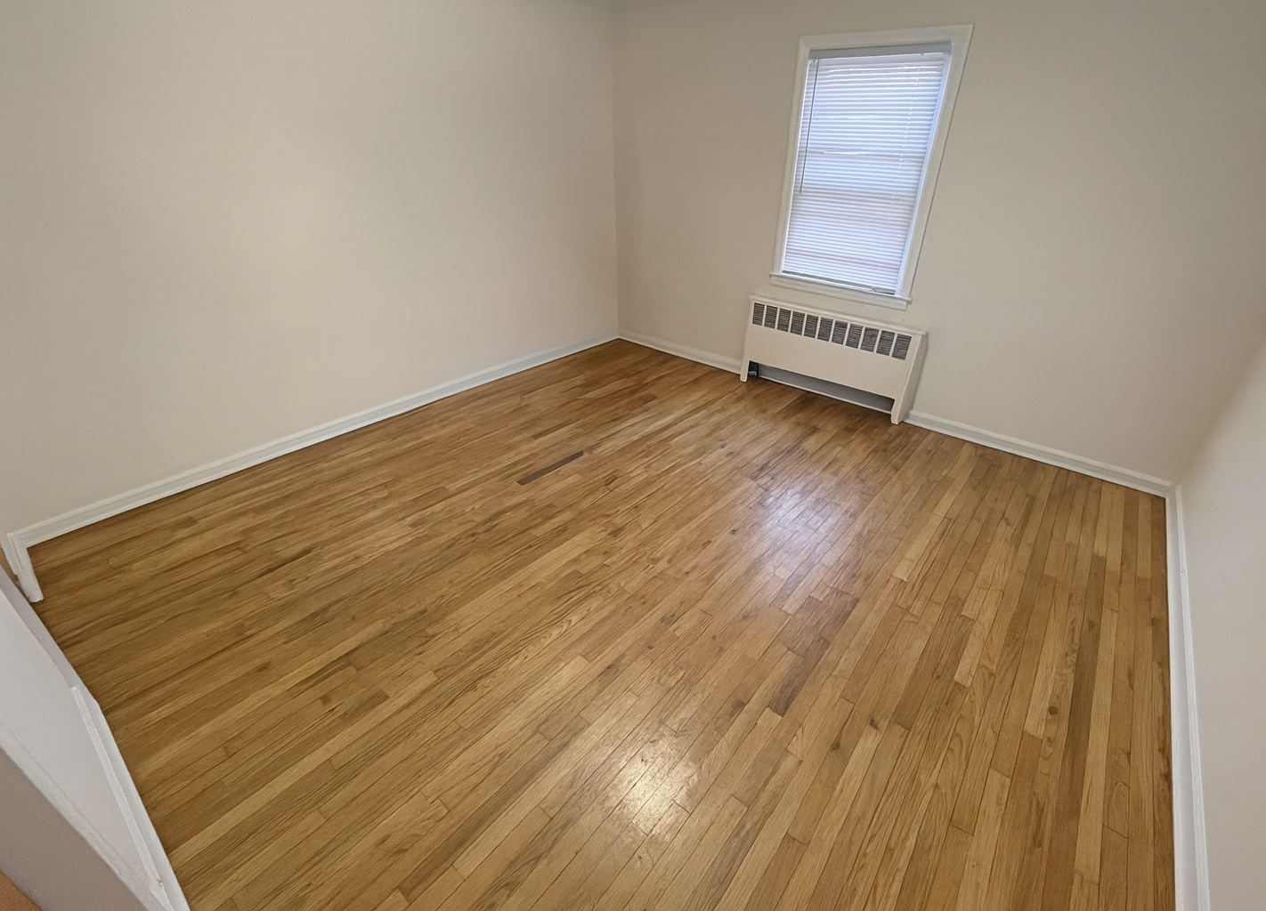 Private Room in Whitestone!