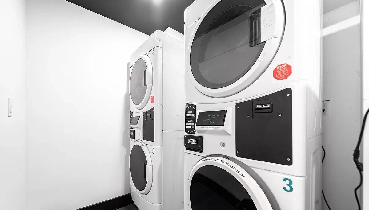 Modern, cozy 1 bedroom apartment in East Flatbush!