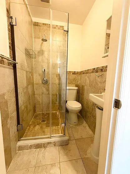 Large luxurious 1 bed in beautiful updated Brownstone located on one of the most beautiful desirable blocks in Central Harlem