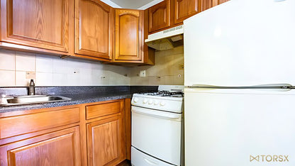 Spacious renovated Studio