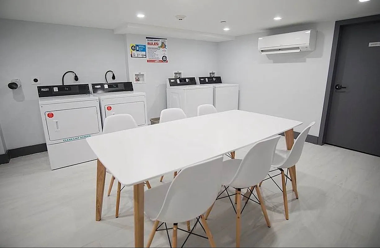 Modern 2 Bedroom / 1 Bathroom Apartment in Bedford-Stuyvesant