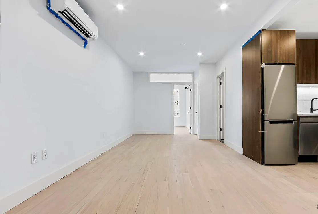 Modern 2 Bedroom / 1 Bathroom in Prospect Lefferts Gardens