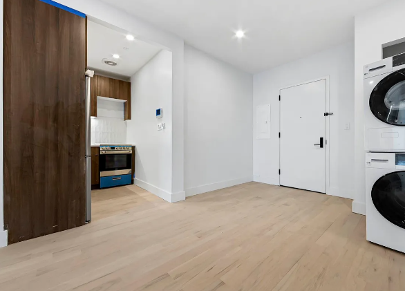 Modern 2 Bedroom / 1 Bathroom in Prospect Lefferts Gardens