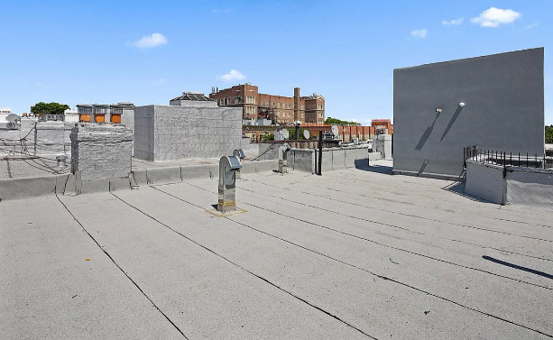 Modern 2 Bedroom / 1.5 Bathroom Duplex in Ridgewood