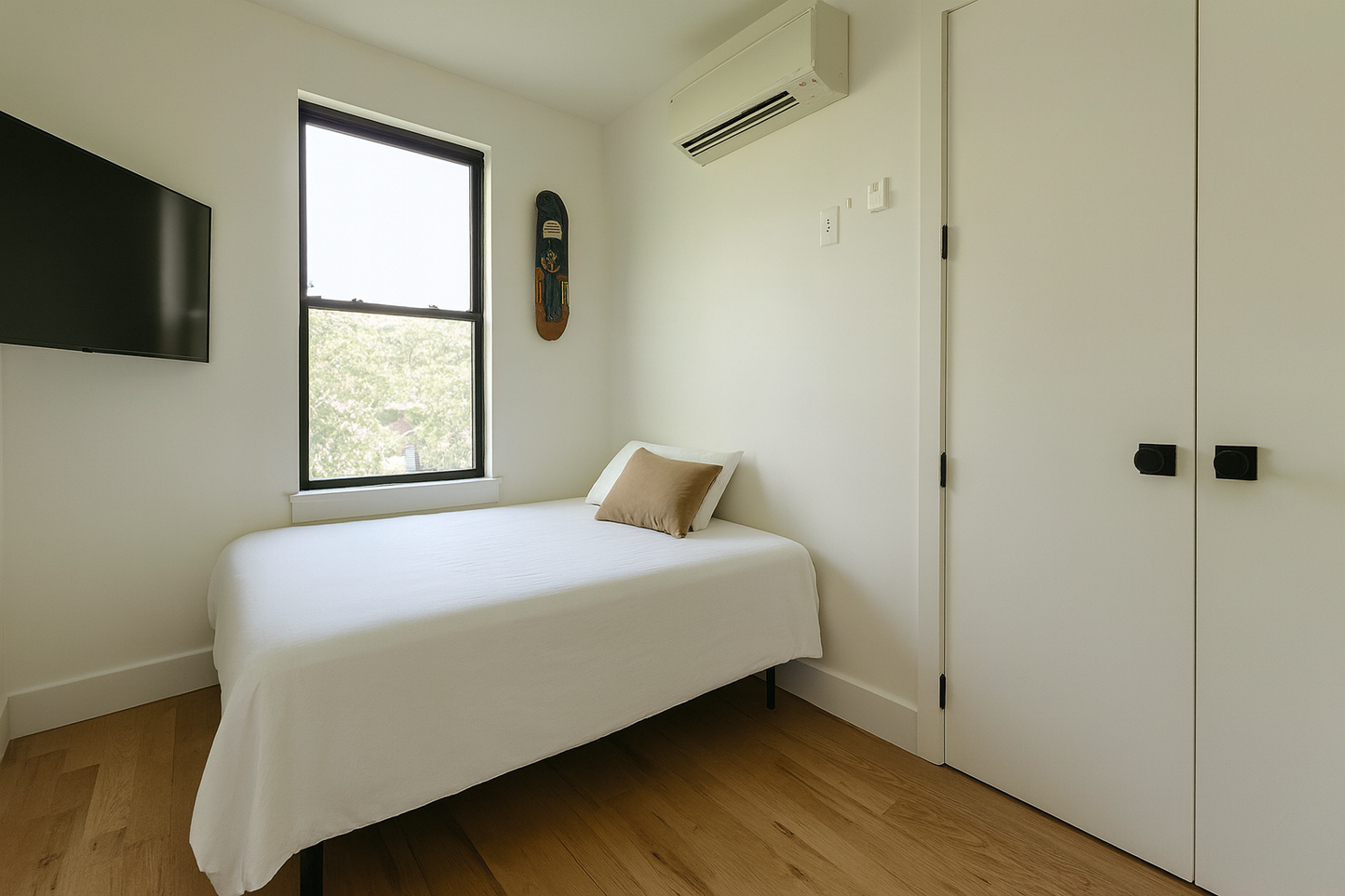 Modern 2-Bedroom, 1-Bath Apartment in Ocean Hill