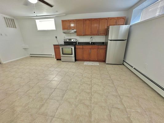 Studio for rent in Jamaica!!