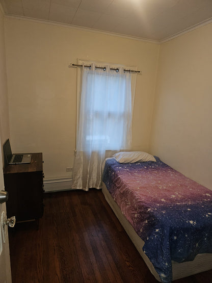 Habitacion en Rego Park Queens