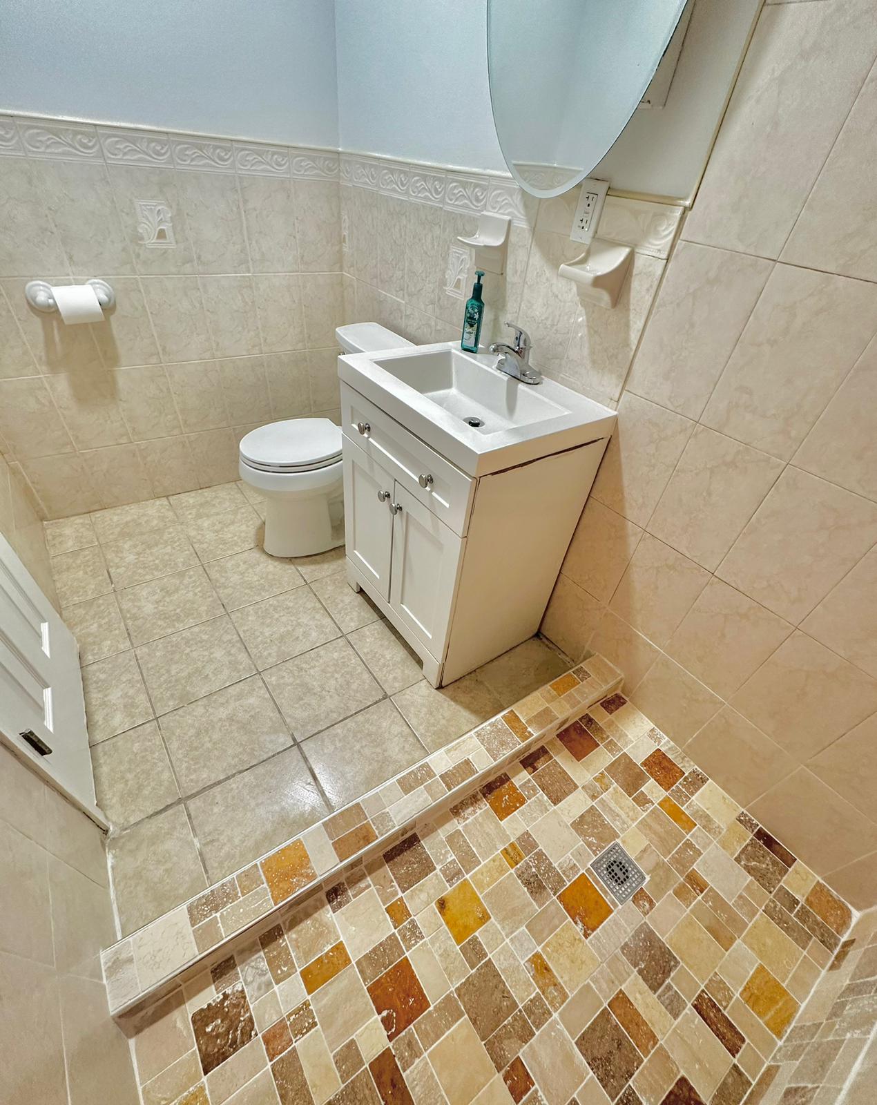 Studio for rent in Jamaica!!