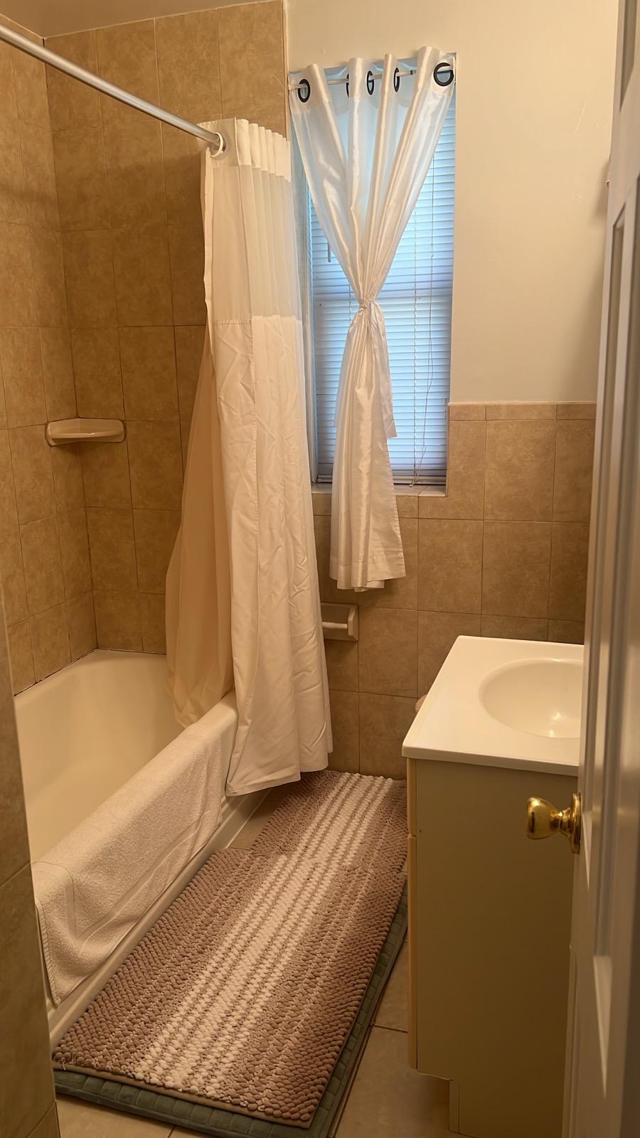 Una habitacion muy confortable, en Rego Park.