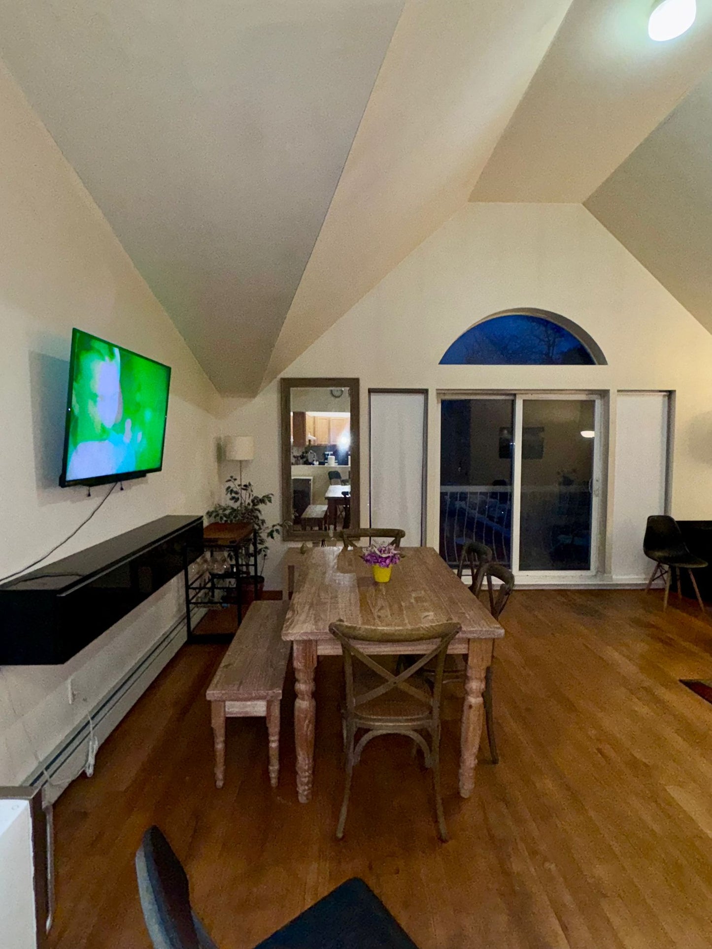 Habitación privada en Woodside!