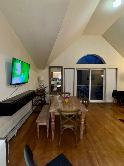 Habitación privada en Woodside!