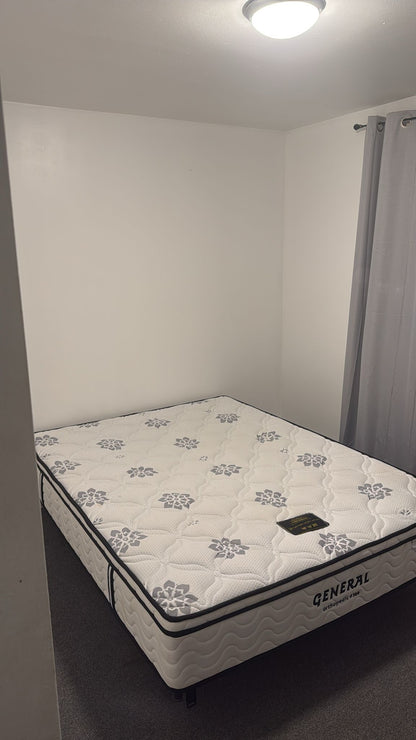 Room for Rent in Woodside, Queens