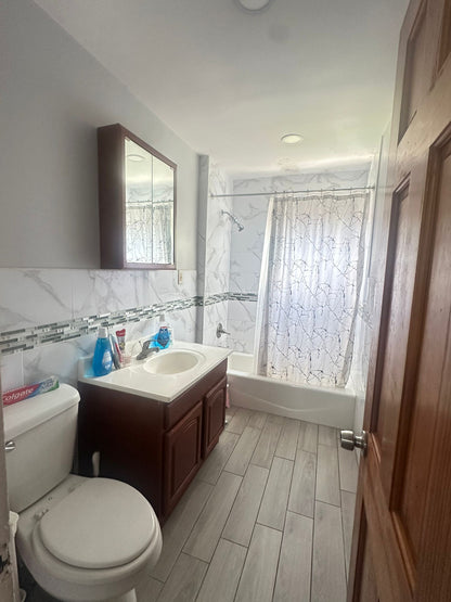 Beautiful Furnished Room in East Elmhurst