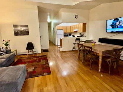 Habitación privada en Woodside!