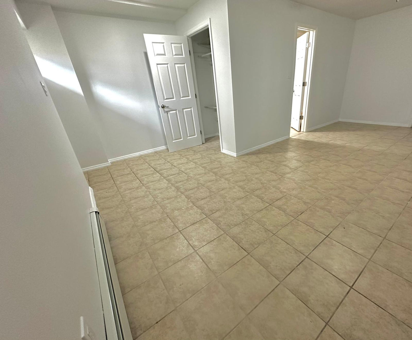 Studio for rent in Jamaica!!