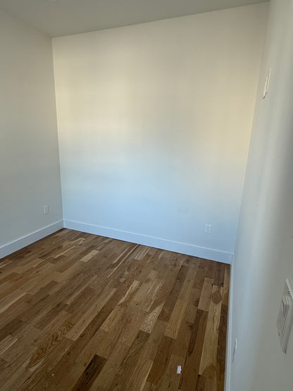 Habitación privada en East Elmhurst.