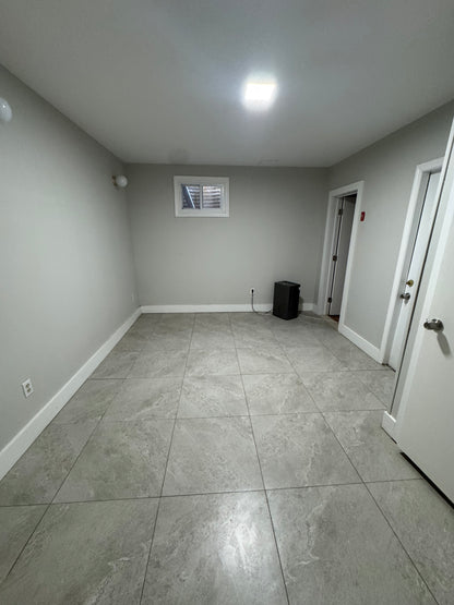 DUPLEX DISPONIBLE EN CROWN HEIGHTS