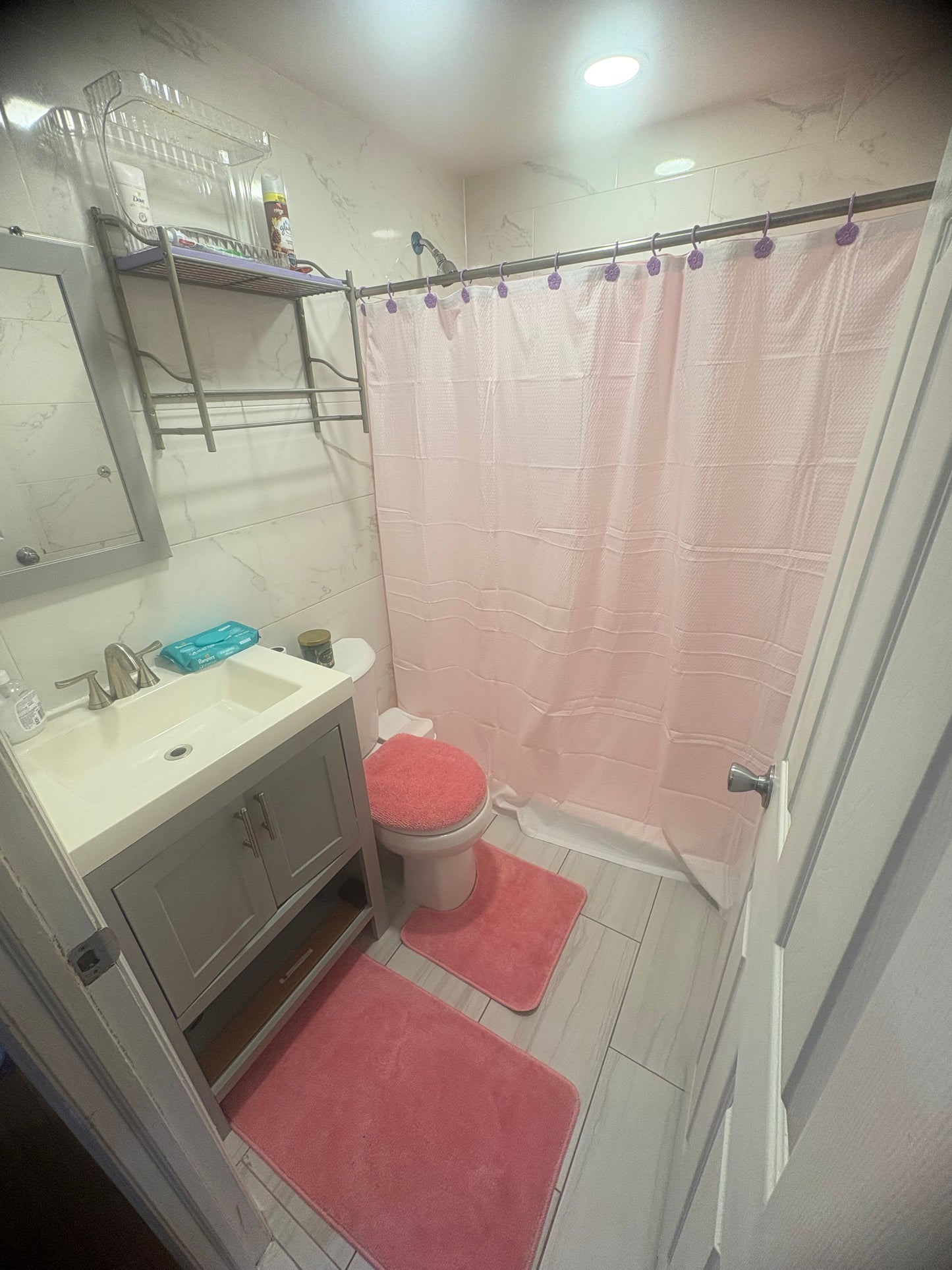 Habitación privada, grande y hermosa en Queens