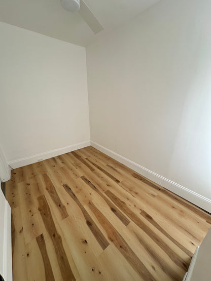 Room in Queens – Ground Floor with Private Half Bathroom