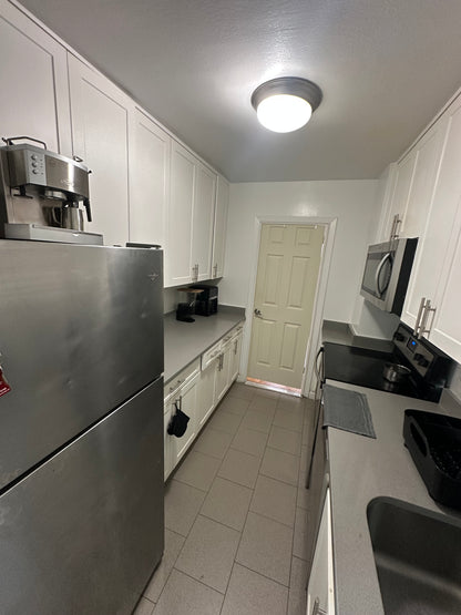 Bright room for rent in a complex with a pool