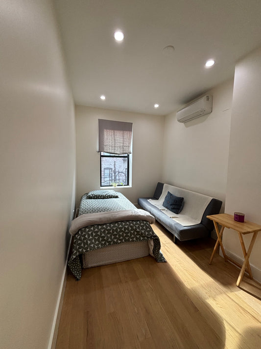Spacious Room in Crown Heights – Easy Access to the City!