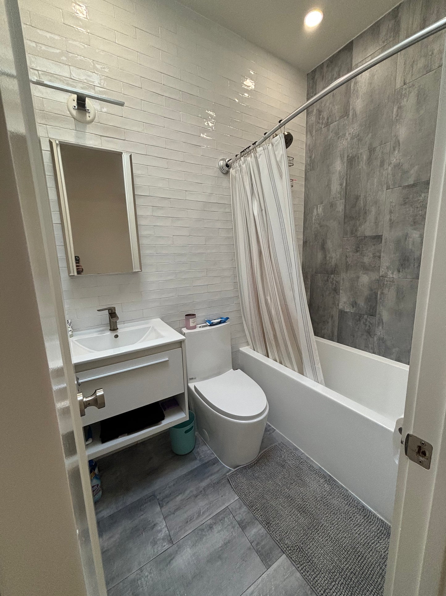 Spacious Room in Crown Heights – Easy Access to the City!