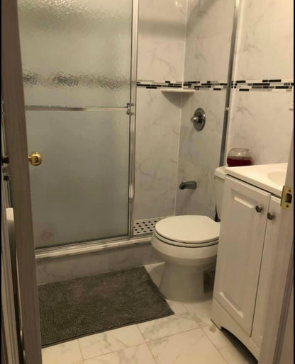 Cuarto con baño privado