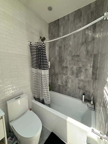 Spacious Room in Crown Heights – Easy Access to the City!