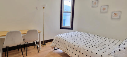 Spacious 3-Bedroom / 1-Bath Apartment in Queens – Convenient Location Near L Train